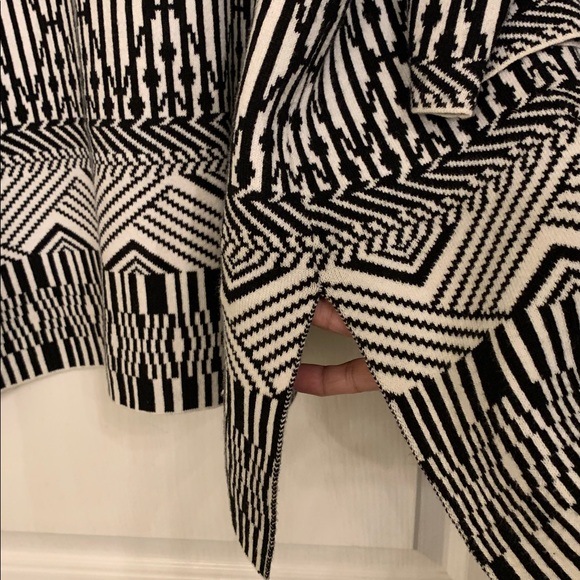 Ruby Road black & white sweater/jacket - Picture 6 of 6